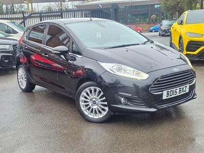 Black Used 2015 Ford Fiesta Titanium Hatchback | £5,495 (Fair price)