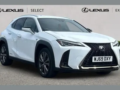 Used Lexus UX 250h Sport Line 180 HP (132 kW) 2019 White SUV