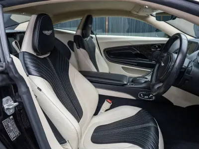 Usado Aston Martin DB11