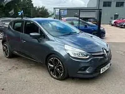 Used Renault Clio Dynamique 2017 Grey Hatchback