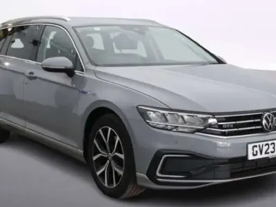 Used VW Passat GTE 218 HP (160 kW) 2023 Grey Estate