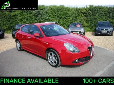Used Alfa Romeo Giulietta 120 HP (88 kW) 2018 Red Hatchback