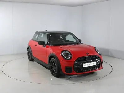 Używany Mini Cooper S Hatch 201 KM (147 kW) 2025 Czerwony Hatchback