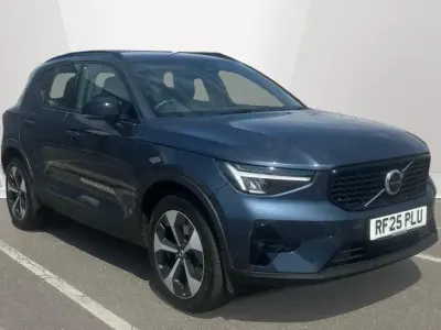 Used Volvo XC40 Plus 197 HP (144 kW) 2025 Blue SUV