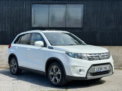 Used Suzuki Vitara SZ5 120 HP (88 kW) 2016 White SUV