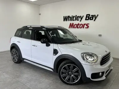 Used Mini Cooper D 150 HP (110 kW) 2018 White Hatchback