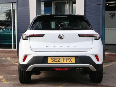 Second-hand Vauxhall Mokka Elite 128 CP (94 kW) 2021 Alb SUV