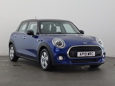 Blue Used 2019 Mini Cooper Classic Hatchback | £14,498 (Good price)