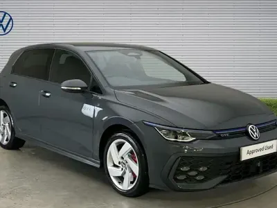 New VW Golf VIII GTE 272 HP (200 kW) 2026 Grey Hatchback