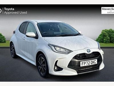 Used 2025 Toyota Yaris Hybrid Design Hatchback | £17,180 (Super price)