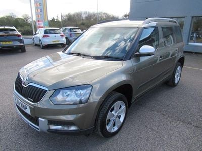 Used Skoda Yeti GreenLine 105 HP (77 kW) 2014 Green SUV