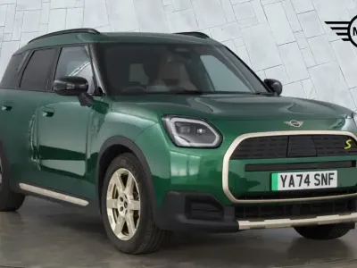 Used Mini Countryman 227 kW (309 HP) 2025 Green SUV
