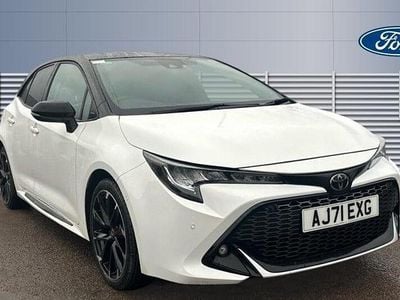 White Used 2022 Toyota Corolla Sport Hatchback | £16,189 (Fair price)