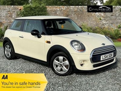 Used Mini Cooper Hatch 2014 White Hatchback