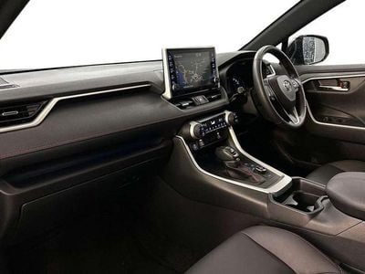 Usado Toyota RAV4 Hybrid Design 301 HP (221 kW) 2022 Cinzento SUV