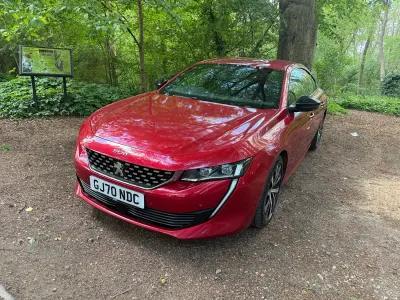 Usado Peugeot 508 GT-line 2020 Rojo Utilitario