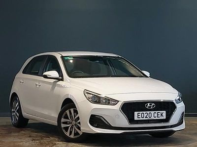 White Used 2020 Hyundai i30 SE Hatchback | £11,998 (Fair price)