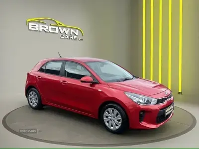 Used Kia Rio 84 HP (61 kW) 2019 Red Hatchback
