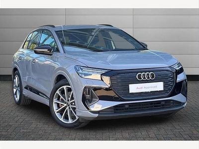 Second-hand Audi Q4 e-tron Comfort 150 kW (204 CP) 2023 Gri SUV