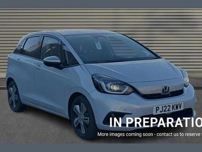 Used Honda Jazz Hybrid 109 HP (80 kW) 2022 White Hatchback