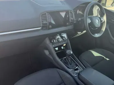 Used Skoda Karoq SE Drive 150 HP (110 kW) 2024 Meteor grey  SUV