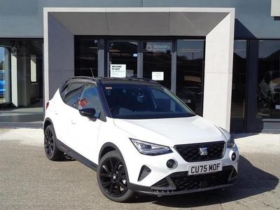 New Seat Arona Black Edition 113 HP (83 kW) 2026 White SUV