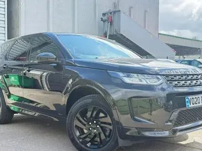 Used Land Rover Discovery 5 R-Dynamic 249 HP (183 kW) 2020 Black SUV