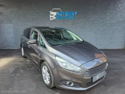 Używany Ford S-MAX Titanium 2015 Szary Minivan