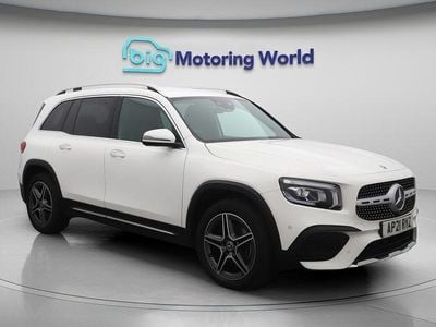 Mercedes GLB200