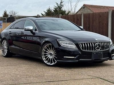 Used VW Golf VII SE 105 HP (77 kW) 2013 Hatchback