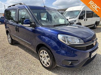 Used Fiat Doblò Easy 95 HP (69 kW) 2018 Blue MPV