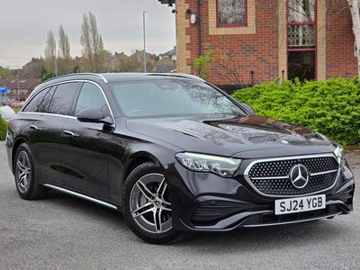 Usado Mercedes E220 AMG line 2024 Negro Familiar