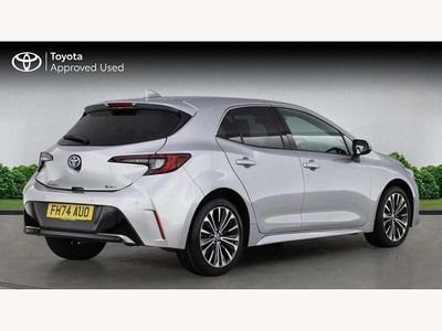 Used Toyota Corolla Design 138 HP (101 kW) 2025 Silver Hatchback