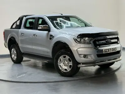 Begagnad Ford Ranger Limited 2017 Silver Pickup