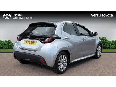 Used Toyota Yaris Hybrid 116 HP (85 kW) 2022 Silver Hatchback
