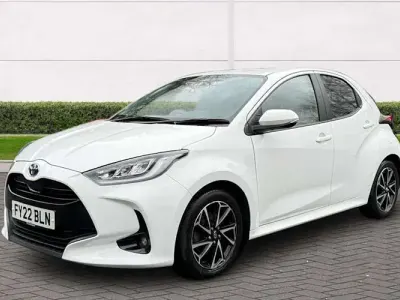 Usata Toyota Yaris Hybrid Design 116 CV (85 kW) 2025 Utilitaria