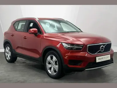Used Volvo XC40 Momentum 161 HP (118 kW) 2020 Red SUV