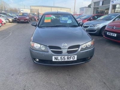 Used Nissan Almera 98 HP (72 kW) 2005 Grey Hatchback