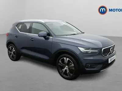 Usado Volvo XC40 Inscription 197 HP (144 kW) 2020 Azul SUV