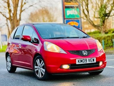 Red Used 2009 Honda Jazz EX Hatchback | £2,195 (Good price)
