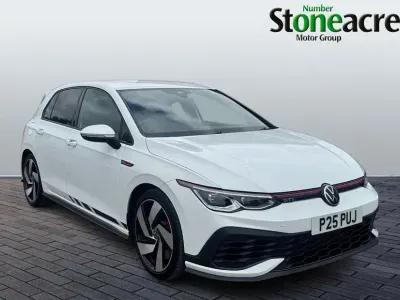 Begagnad VW Golf VII GTI Clubsport 300 HK (220 kW) 2021 Halvkombi