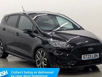 Usado Ford Fiesta ST-Line X 125 HP (91 kW) 2023 Preto Citadino