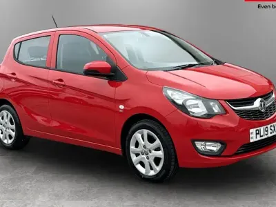 Used Vauxhall Viva 73 HP (53 kW) 2019 Red Hatchback