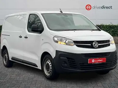 Used Vauxhall Vivaro S 100 HP (73 kW) 2023 White MPV