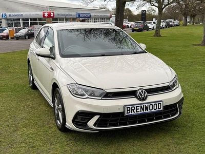 Begagnad VW Polo R-line 95 HK (69 kW) 2022 Grå Halvkombi