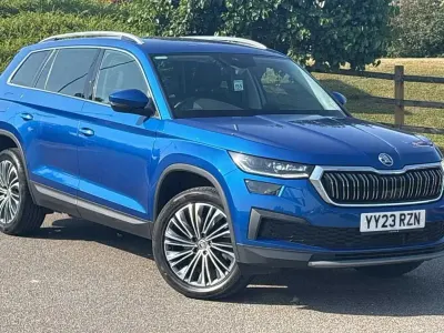 Used Skoda Kodiaq SE L Executive 150 HP (110 kW) 2023 Race blue metallic SUV