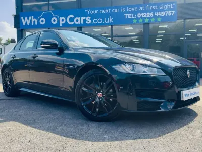 Used Jaguar XF R-Sport 180 HP (132 kW) 2017 Black Sedan