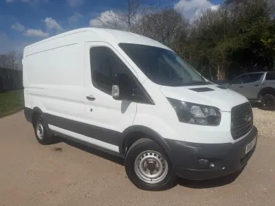 Używany Ford Transit 130 KM (95 kW) 2018 Biały Van
