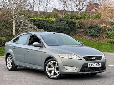 used Ford Mondeo 1.8 TDCi Zetec 5dr [6]