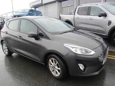 Used Ford Fiesta Zetec 100 HP (73 kW) 2019 Magnetic grey Hatchback
